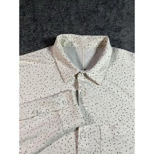 Lululemon Airing Easy Long Sleeve Button Down Shirt Mens XL Cream Speck AOP
